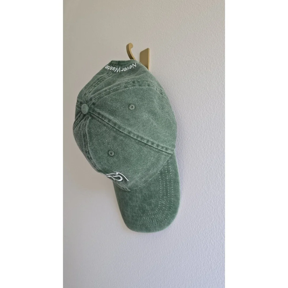 - AG1 Adjustable 